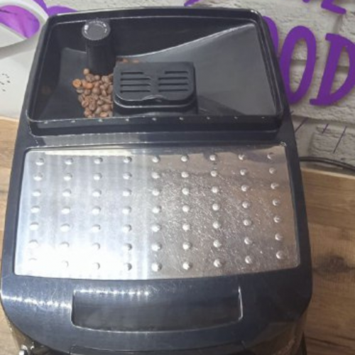 Кавомашина Delonghi Magnifica ECAM 21.116.B