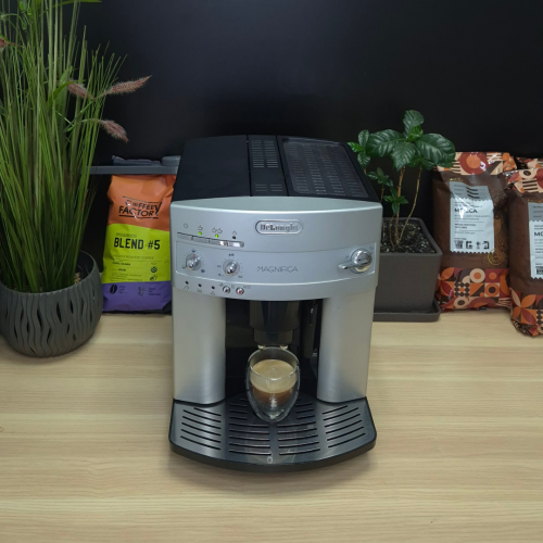 Кавомашина Delonghi Magnifica ESAM 3200