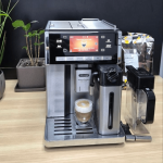 Кавомашина DeLonghi ESAM 6900 PrimaDonna Exclusive