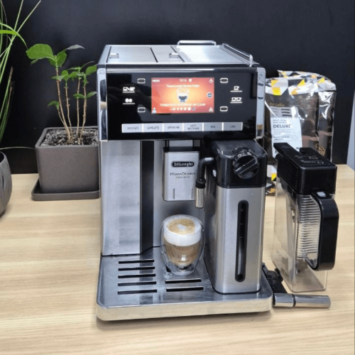 Кавомашина DeLonghi ESAM 6900 PrimaDonna Exclusive