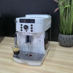 Кавомашина Delonghi Magnifica S